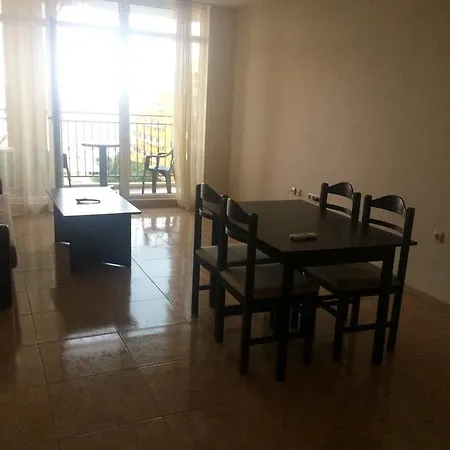 Midia Grand Appartement